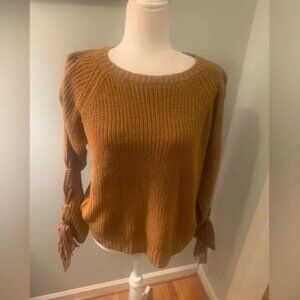 Iris Women's Amber Sweater, size M, Ribbon Accents